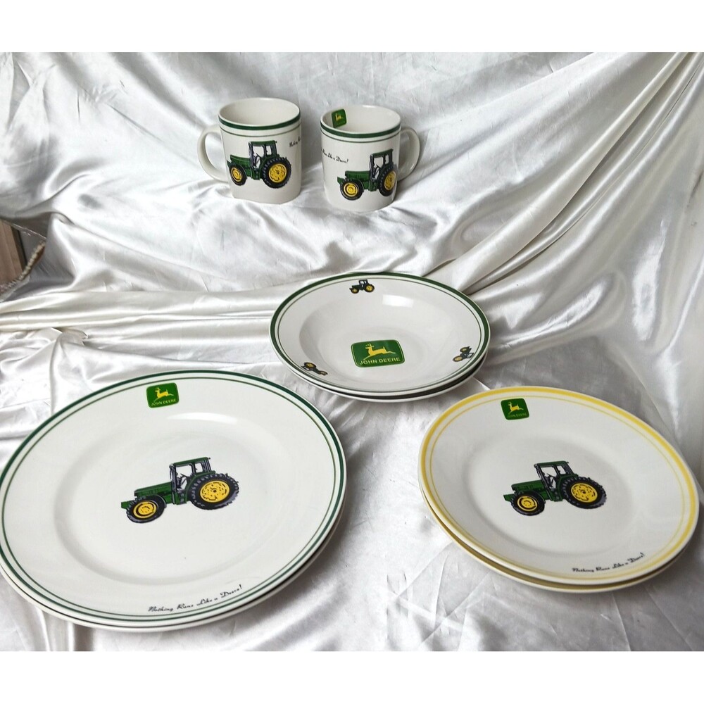 JOHN DEERE DINNER SET FOR 2